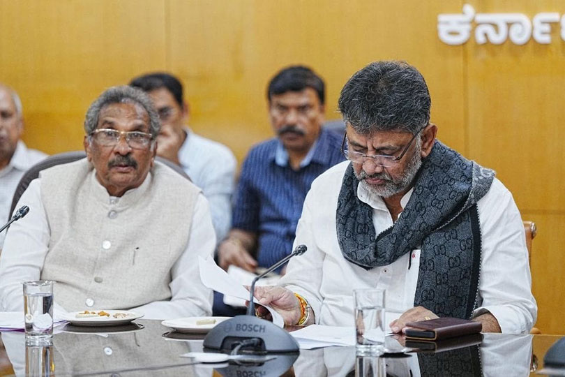 കർണാടകത്തിലെ ജാതി സെൻസസ്: ചോദ്യാവലി ചുരുക്കണമെന്ന് ഡി കെ ശിവകുമാർ